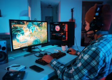 30 Best Gamer Rizz Lines To Level Up Your Charm