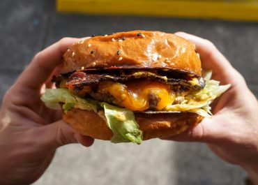 25 Best Foodie Rizz Lines That Are Deliciously Cute